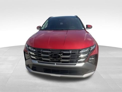 Used 2026 Hyundai Tucson Limited AWD/4WD image 3