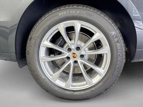 Certified 2026 Porsche Macan AWD/4WD image 25