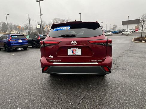 Used 2020 Toyota Highlander Limited image 5