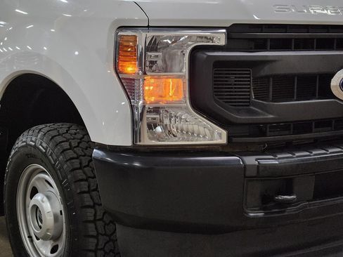 Used 2022 Ford F250 XL AWD/4WD image 13