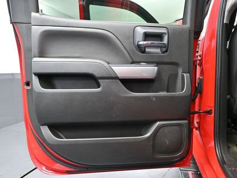 Used 2018 Chevrolet Silverado 1500 LT w/ All Star Edition image 37