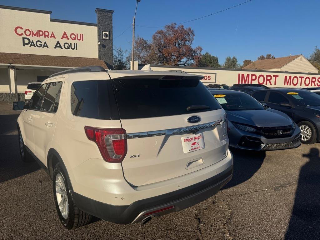 Used 2016 Ford Explorer XLT w/ Equipment Group 202A FWD image 8
