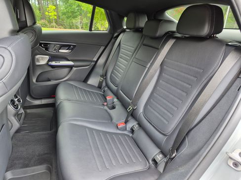 Certified 2025 Mercedes-Benz GLC 300 4MATIC image 31