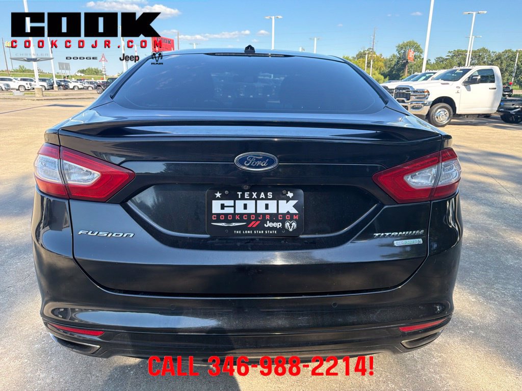 Used 2013 Ford Fusion Titanium w/ Titanium Driver Assist Pkg FWD image 4