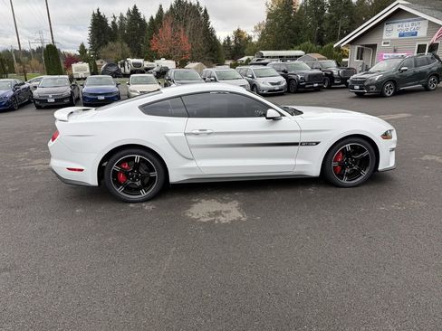 Used 2019 Ford Mustang GT Premium w/ Equipment Group 401A image 6