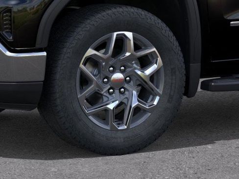 New 2026 GMC Sierra 1500 SLT image 33