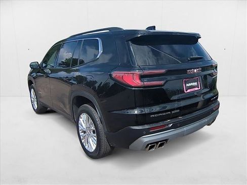 Used 2024 GMC Acadia Elevation image 8