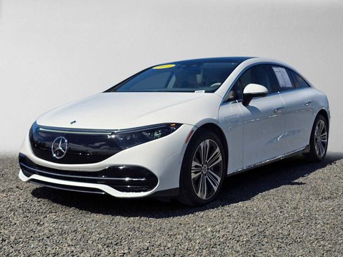 Used 2023 Mercedes-Benz EQS 450+ Sedan image 8