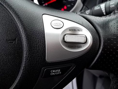 Used 2012 Nissan Juke SL image 21