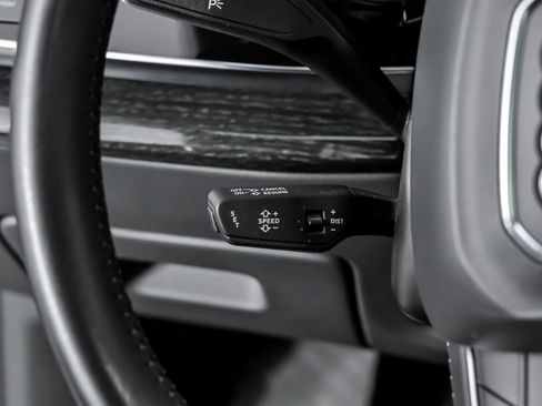 Used 2019 Audi Q8 Premium Plus w/ Premium Plus image 30