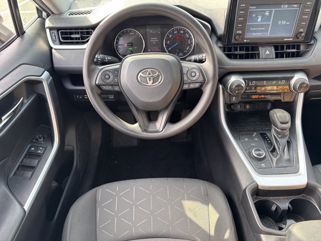 Used 2021 Toyota RAV4 XLE w/ Convenience Package AWD/4WD image 17