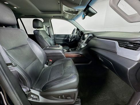 Used 2016 GMC Yukon SLT image 36