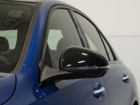 New 2025 Mercedes-Benz C 36 AMG S image 11