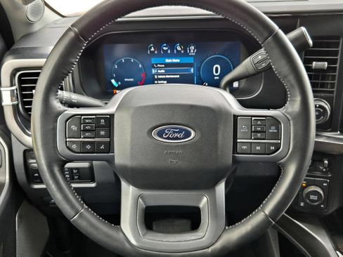 Used 2023 Ford F250 Lariat w/ Lariat Ultimate Package AWD/4WD image 21