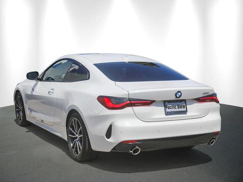 Used 2023 BMW 430i Coupe w/ Premium Package RWD image 4