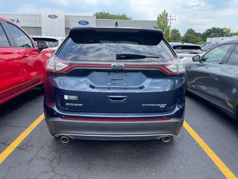 Used 2017 Ford Edge Titanium w/ Equipment Group 301A AWD/4WD image 3