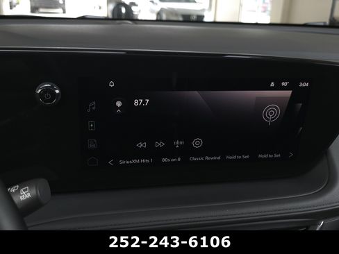 Used 2025 Buick Encore GX Avenir w/ Avenir Technology Package AWD/4WD image 18