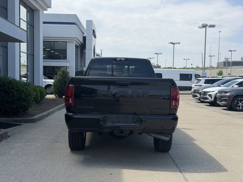 New 2026 RAM 3500 Laramie AWD/4WD image 6
