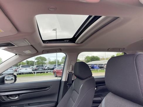 Used 2025 Honda CR-V EX image 23