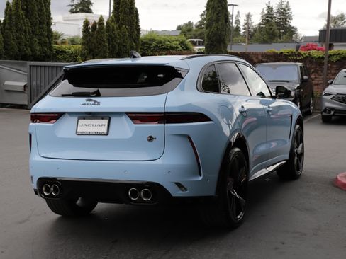 New 2026 Jaguar F-PACE SVR AWD/4WD image 8