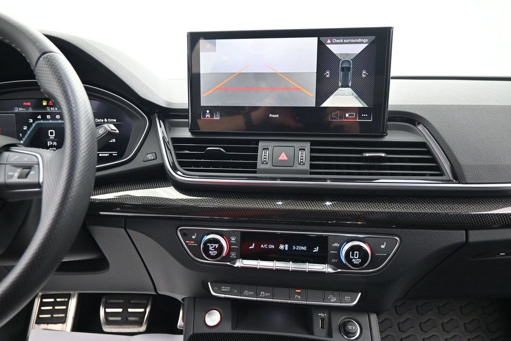Used 2024 Audi SQ5 Premium Plus AWD/4WD image 22