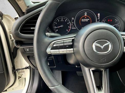 Used 2019 MAZDA MAZDA3 Sedan w/ Preferred Package FWD image 19