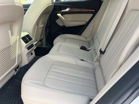 Used 2023 Audi Q5 2.0T Premium AWD/4WD image 16