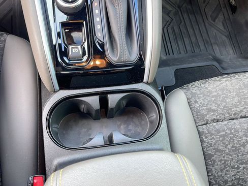 Used 2024 Chevrolet Colorado ZR2 w/ ZR2 Bison Edition AWD/4WD image 27