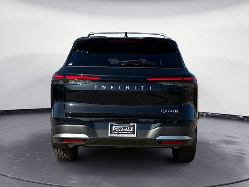 Certified 2026 INFINITI QX60 Luxe w/ Family Package image 19