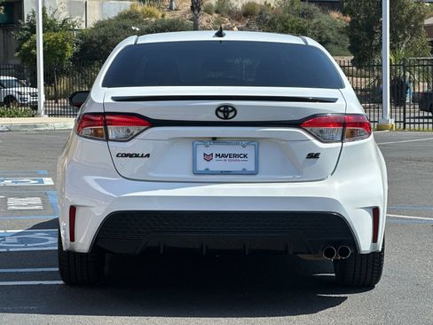 Used 2022 Toyota Corolla SE w/ Carpet Mat Package (TMS) FWD image 4