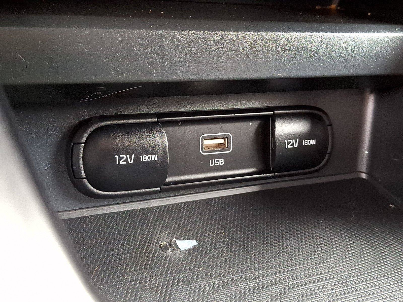 Used 2023 Kia Soul LX w/ Option Group 015 FWD image 24