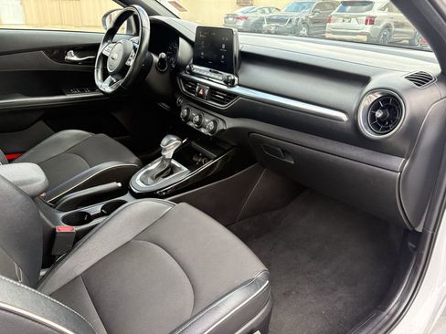 Used 2021 Kia Forte GT-Line FWD image 27