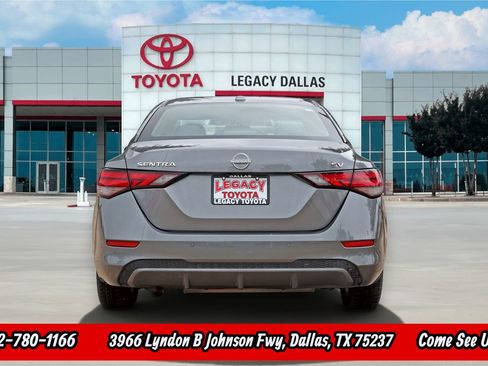 Used 2024 Nissan Sentra SV FWD image 7