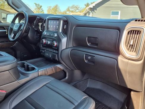 Used 2019 GMC Sierra 1500 Denali w/ Technology Package image 12