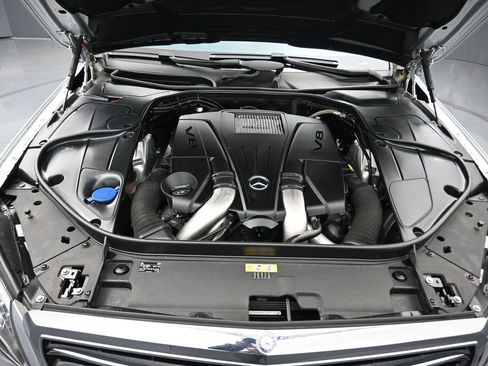 Used 2016 Mercedes-Benz S 550 4MATIC Sedan image 54