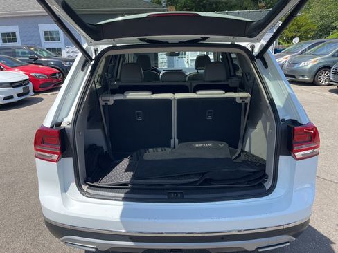 Used 2018 Volkswagen Atlas SEL AWD/4WD image 21