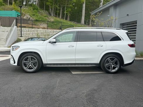 Used 2026 Mercedes-Benz GLS 450 4MATIC image 4