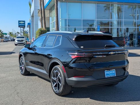 Used 2026 Chevrolet Equinox EV LT image 3