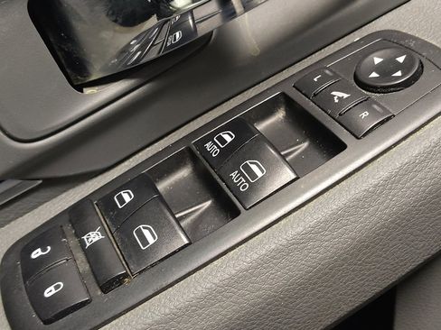 Used 2018 RAM 1500 Big Horn image 27