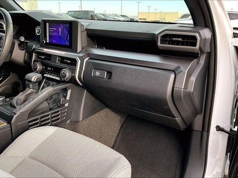 Used 2025 Toyota 4Runner SR5 image 22