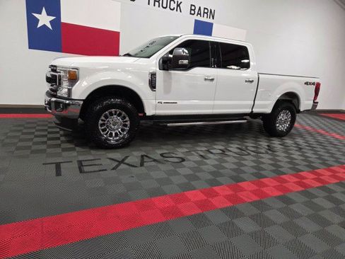 Used 2020 Ford F250 XLT w/ XLT Premium Package AWD/4WD image 2