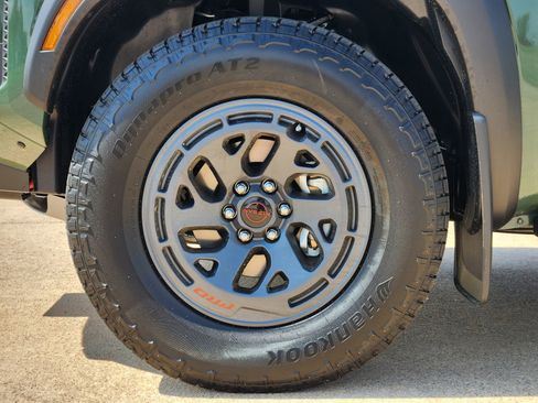 New 2026 Nissan Frontier PRO-4X AWD/4WD image 11