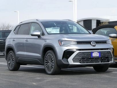 New 2025 Volkswagen Taos SE