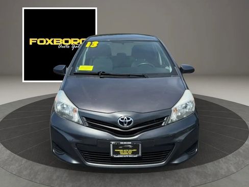 Used 2013 Toyota Yaris LE FWD image 2