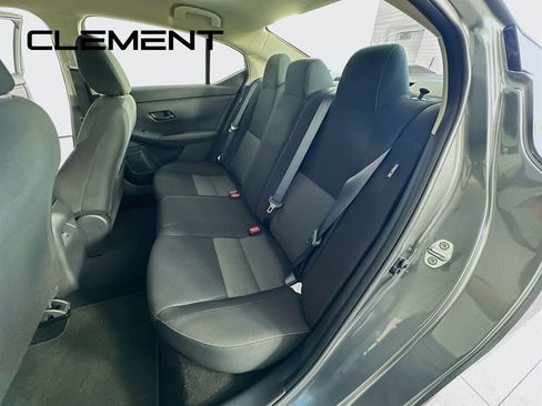 Used 2025 Nissan Sentra SV FWD image 30
