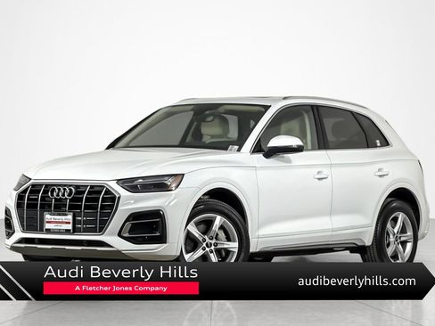 Used 2023 Audi Q5 2.0T Premium w/ Convenience Package AWD/4WD image 1