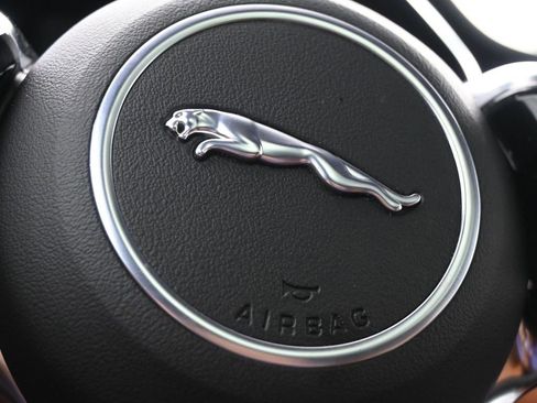 Used 2026 Jaguar F-PACE R-Dynamic S image 15