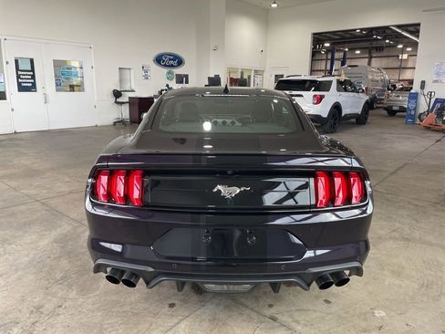 Used 2022 Ford Mustang Premium image 6