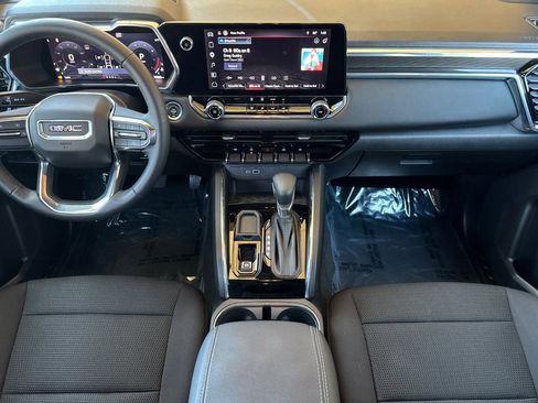Certified 2025 GMC Canyon Elevation RWD image 14