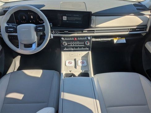 New 2026 Hyundai Santa Fe SE FWD image 15